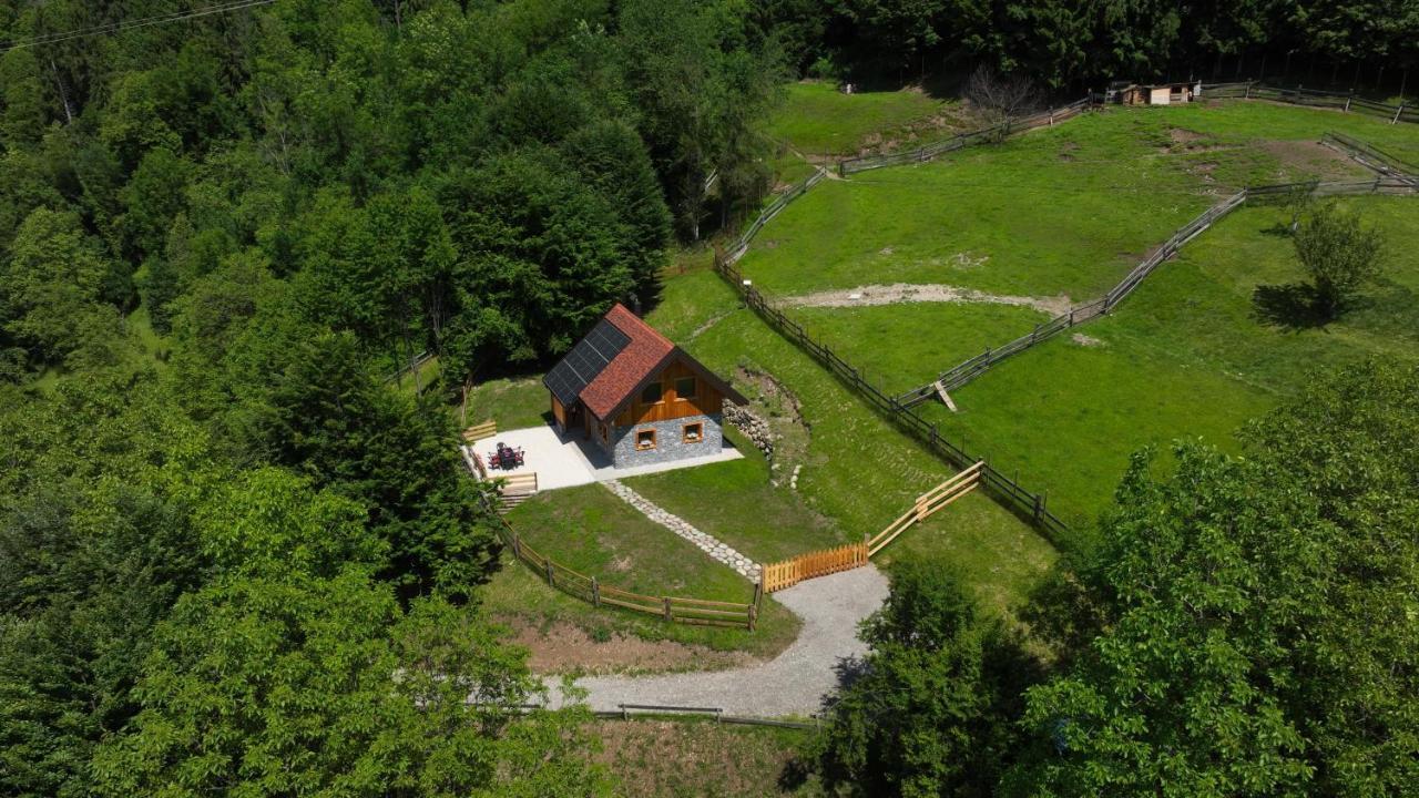 Raveo Chalet Navauce מראה חיצוני תמונה
