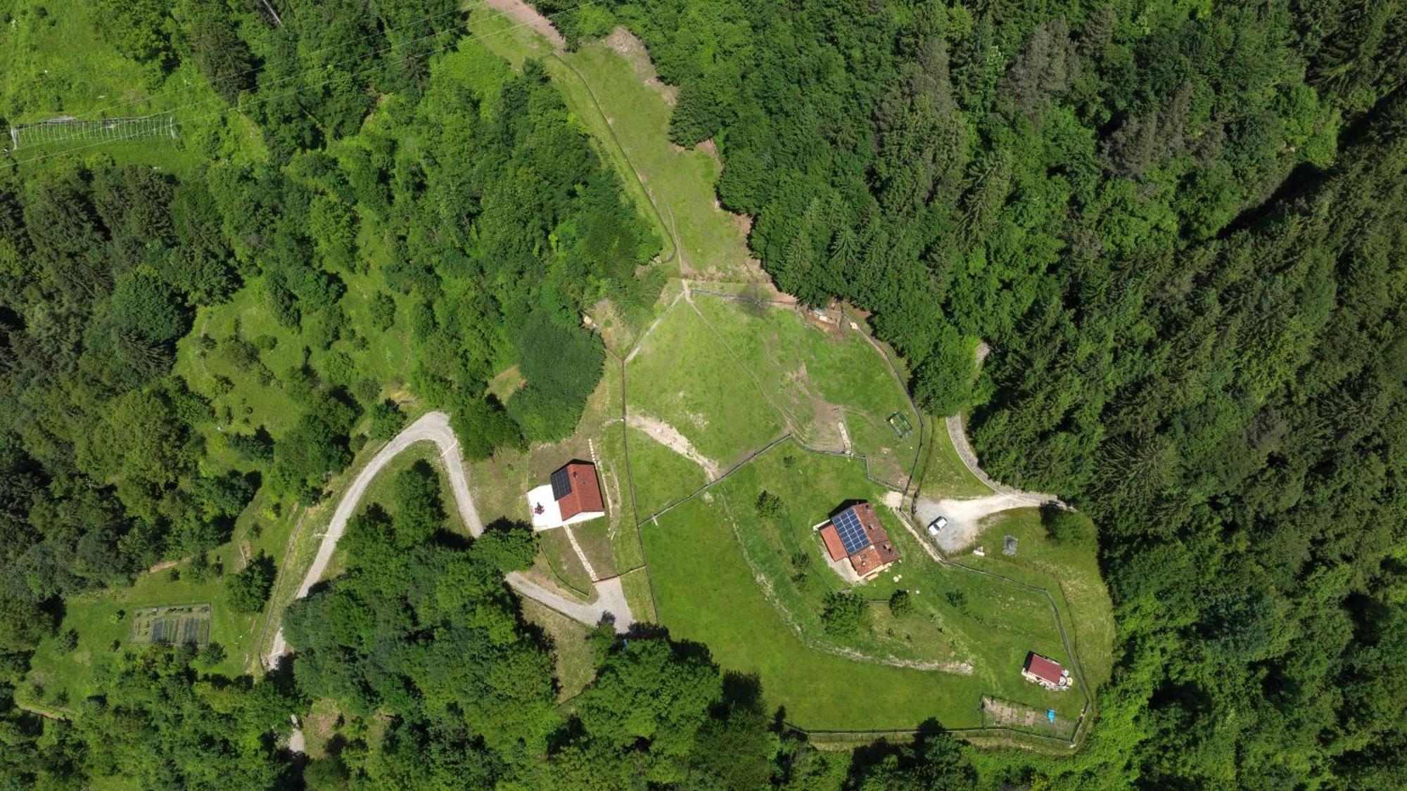 Raveo Chalet Navauce מראה חיצוני תמונה